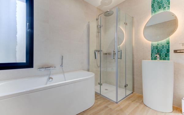 Maison à vendre    4 pièces • 123 m2 Levens