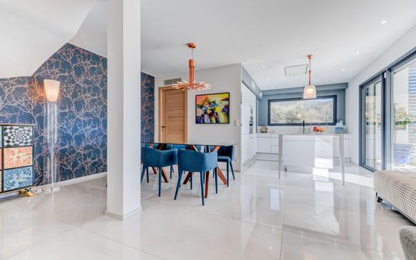 Maison à vendre    4 pièces • 123 m2 Levens