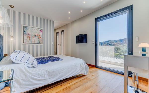 Maison à vendre    4 pièces • 123 m2 Levens