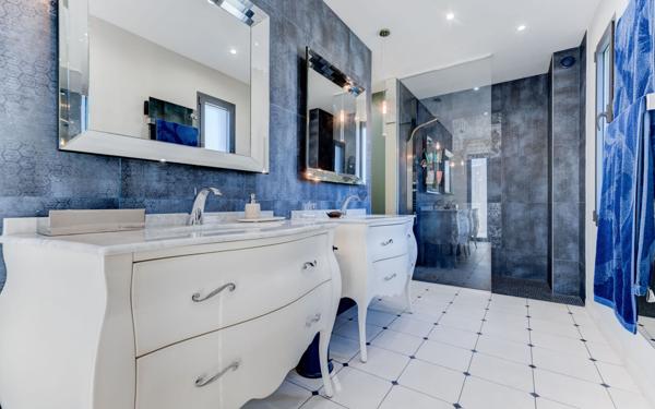 Maison à vendre    4 pièces • 123 m2 Levens