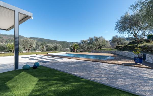 Maison à vendre    4 pièces • 123 m2 Levens