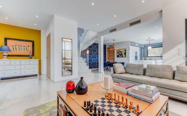 Maison à vendre    4 pièces • 123 m2 Levens