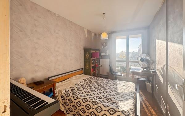 Appartement à vendre    3 pièces • 68,55 m2 Romans-sur-Isère