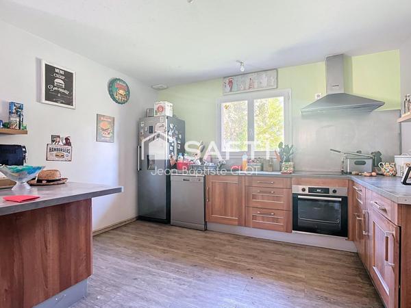 Maison 6 pièces 131 m² avec terrain de 2126 m²