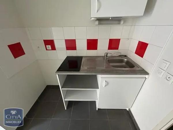 Appartement à louer 2 pièces 32m² Clermont-Ferrand (63000)