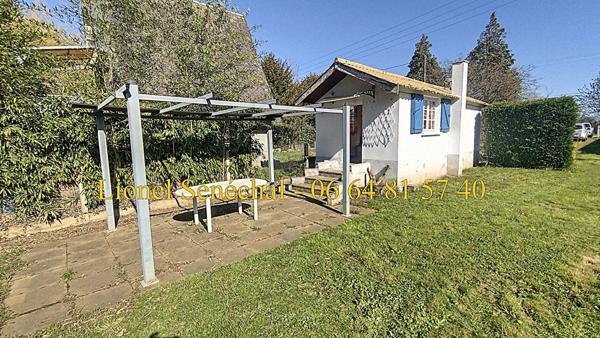 Terrain de loisirs de plus de 500 m2 + un chalet de loisirs en dur de 24 m2  avec un accès direct à la rivière