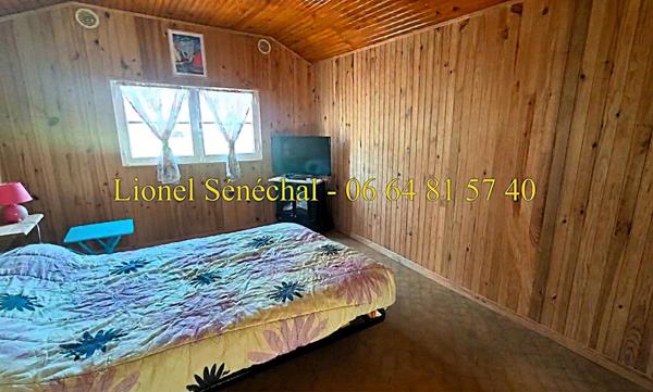 Terrain de loisirs de plus de 500 m2 + un chalet de loisirs en dur de 24 m2  avec un accès direct à la rivière