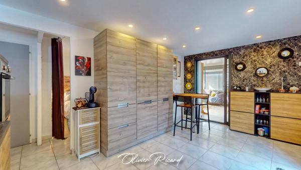 MEZE (34) Maison à vendre 7 pièces 152 m2 + garage - 406 m2 de terrain