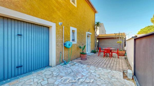 MEZE (34) Maison à vendre 7 pièces 152 m2 + garage - 406 m2 de terrain