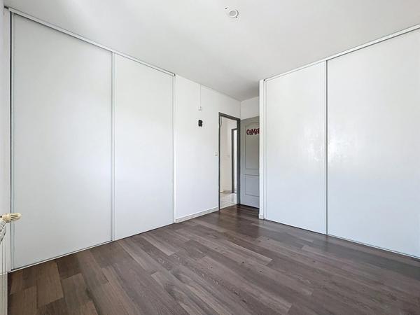 MEZE (34) Maison à vendre 7 pièces 152 m2 + garage - 406 m2 de terrain