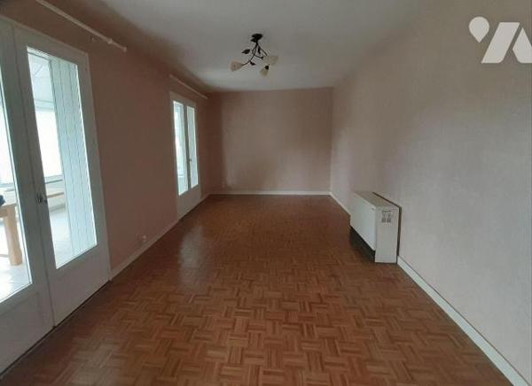 EXCLUSIVITÉ ÉTUDE Maison 4 pièces de plain-pied à vendre ? NEULLIAC (56300), Morbihan

À seul...