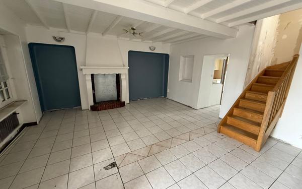 Maison à vendre    5 pièces • 105 m2 Nervieux