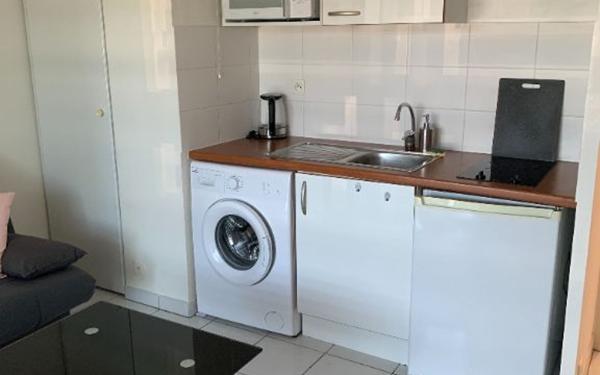 Appartement à louer    1 pièce •  Castelginest