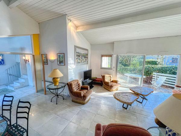 ROYAN - Magnifique Maison dans le Quartier Emblématique du Parc, à 300m de la Plage ! Royan