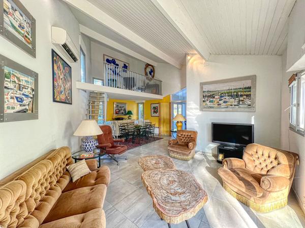 ROYAN - Magnifique Maison dans le Quartier Emblématique du Parc, à 300m de la Plage ! Royan