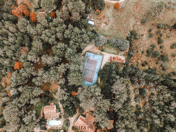 Grans (13450) Domaine de 351m² habitables sur un parc de 1,5ha