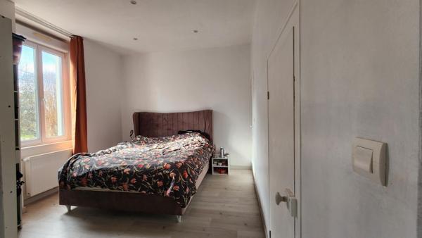 Charmante demeure familiale T4  aux volumes généreux, trois chambres et double salle d'eau, idéalement située