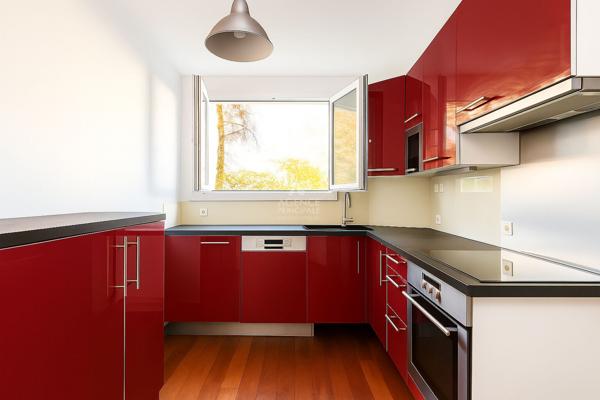 SEVRES RIVE GAUCHE - APPARTEMENT 3 PIECES €350 000 ** - Référence 584-S