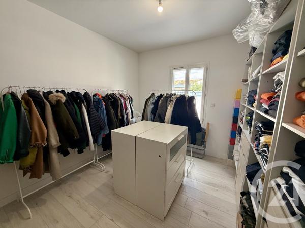 Maison à vendre  4 pièces - 110 m 2   MEDIS  - 17