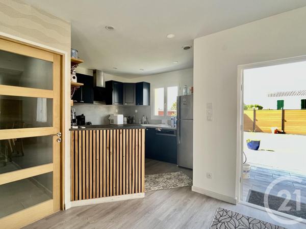 Maison à vendre  4 pièces - 100,07 m 2   ST PIERRE D OLERON  - 17