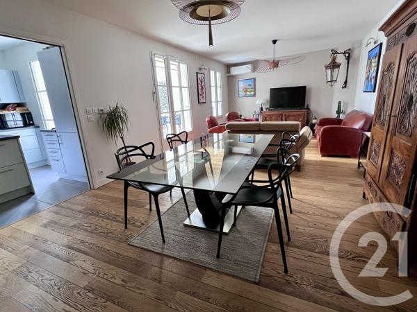 Appartement T4 à vendre  4 pièces - 108,32 m 2   LA ROCHELLE  - 17