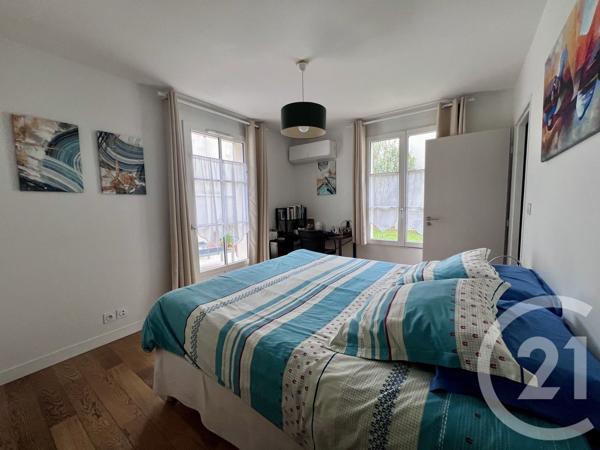 Appartement T4 à vendre  4 pièces - 108,32 m 2   LA ROCHELLE  - 17