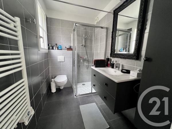 Appartement T4 à vendre  4 pièces - 108,32 m 2   LA ROCHELLE  - 17