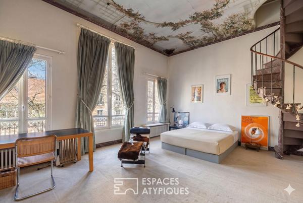 Hotel particulier avec jardin et atelier