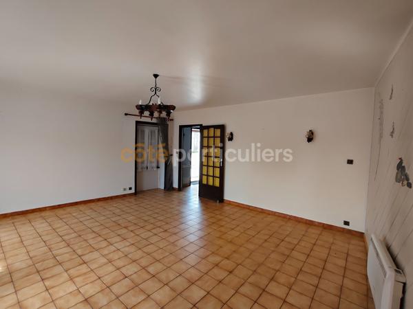 Vente
                Maison84,74 m² - 3 Pièces -
                    ANGOULINS (17690)