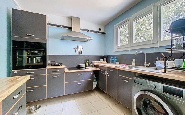 Appartement à vendre    3 pièces • 73,82 m2 Montigny-le-Bretonneux