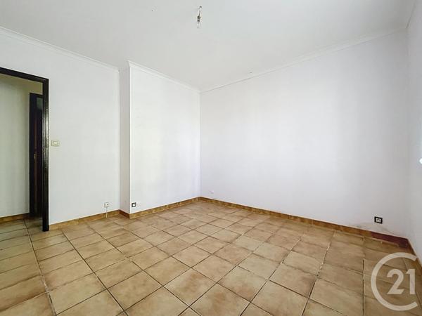 Maison à vendre  4 pièces - 91,34 m2 LAUDUN L ARDOISE - 30