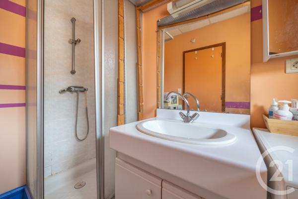 Immeuble à vendre  127,36 m2 ST SULPICE LA POINTE - 81