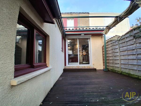 Vente maison Saintes : 258 000 € - AJP Immobilier Saintes