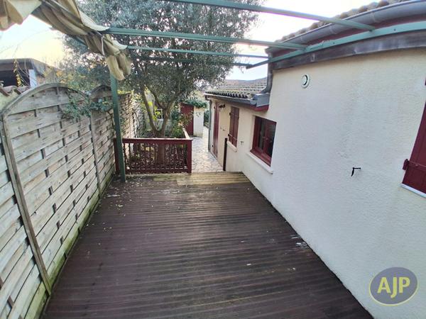 Vente maison Saintes : 258 000 € - AJP Immobilier Saintes