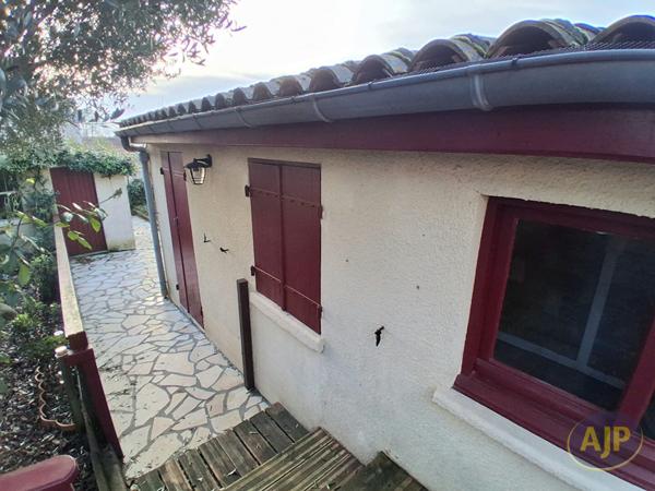 Vente maison Saintes : 258 000 € - AJP Immobilier Saintes