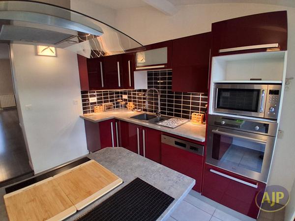 Vente maison Saintes : 258 000 € - AJP Immobilier Saintes