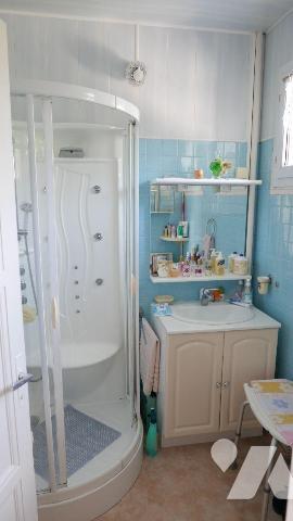 MAISON DE CAMPAGNE
A VENDRE A FAISSAULT, très proche A 34, axe routier entre REIMS et CHARLEVI...