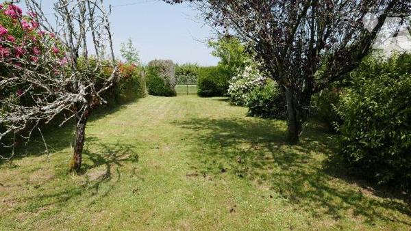 MAISON DE CAMPAGNE
A VENDRE A FAISSAULT, très proche A 34, axe routier entre REIMS et CHARLEVI...