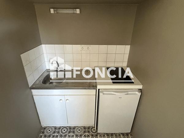Location Appartement meublé 2 pièces 36.19 m² - 5 RUE JEAN JAURES Poitiers 86000