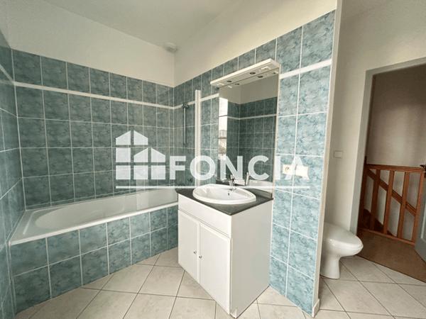 Location Maison 4 pièces 89.7 m² - 27 C AVENUE GAMBETTA Rochefort Sur Mer 17300