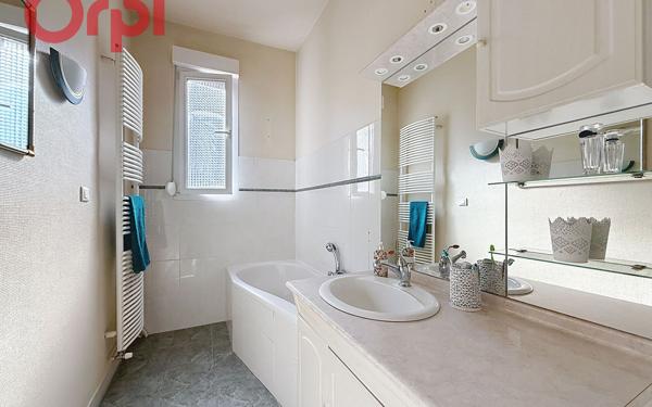 Maison à vendre    4 pièces • 90 m2 Vichy