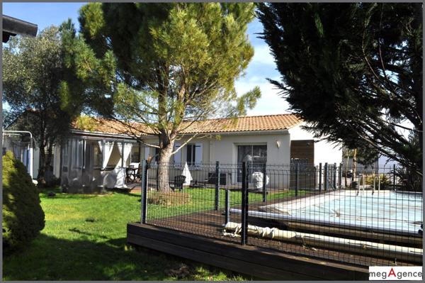 Maison à Saintes, 17100 - 9 pièces 175m²