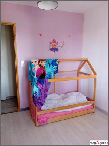 Maison à Saintes, 17100 - 9 pièces 175m²