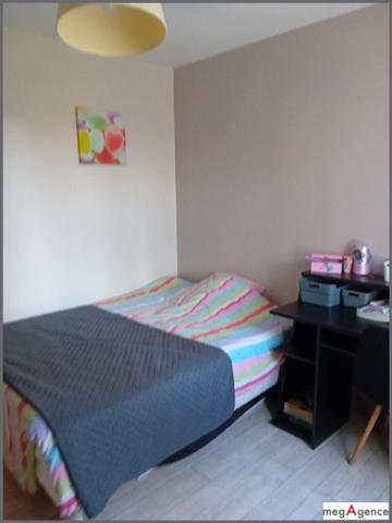 Maison à Saintes, 17100 - 9 pièces 175m²