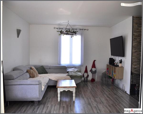 Maison à Saintes, 17100 - 9 pièces 175m²