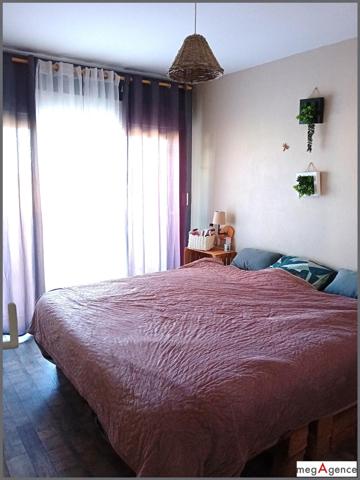 Maison à Saintes, 17100 - 9 pièces 175m²