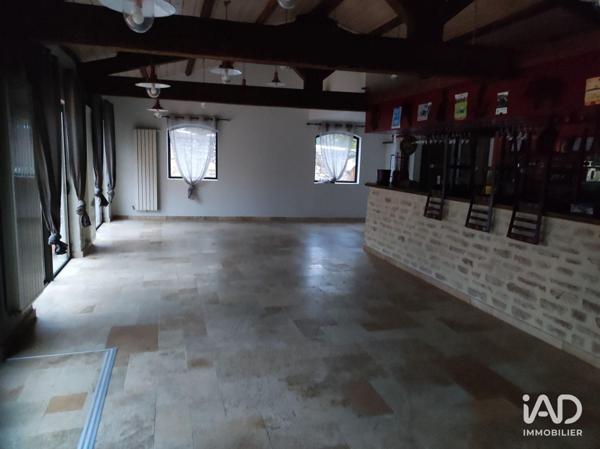 Bar-brasserie à vendre 242 m² Saint-Remèze