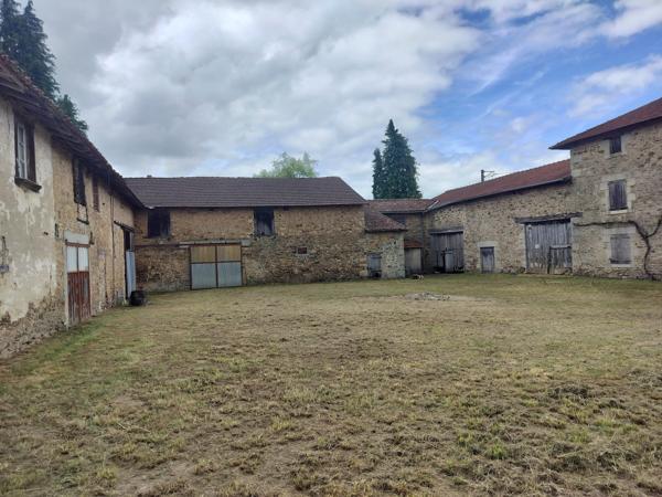 Maison
         8 pièces
        - 113 m² 229 000 € *