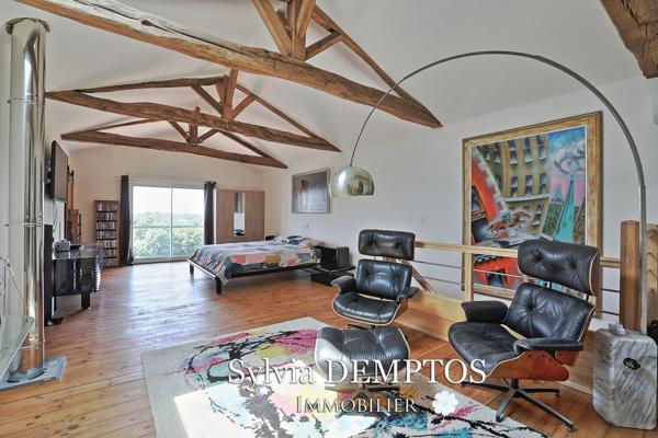 Ferme landaise sans vis à vis, avec vue sur les Pyrénées et la Rhune.