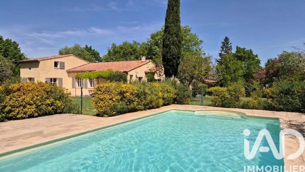 Maison à vendre 8 pièces 174 m² Aix-en-Provence